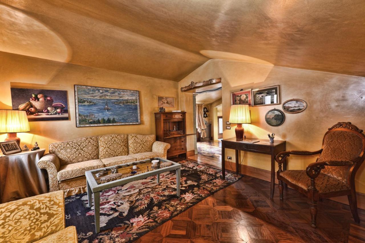 Elegante Panoramico Apartment Venesia Bagian luar foto